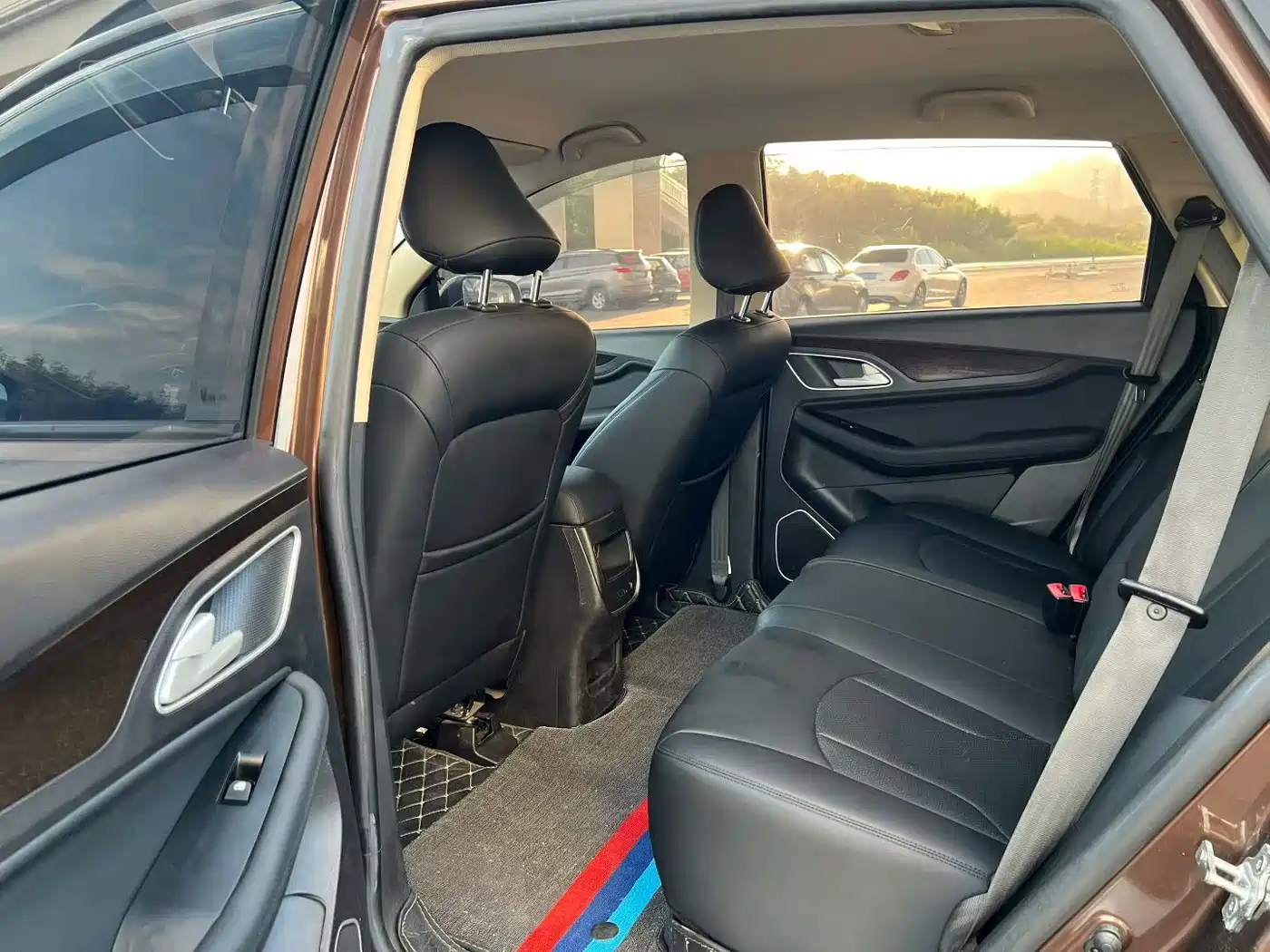 Baojun 560 2017 2016 1.8L Manual Luxury