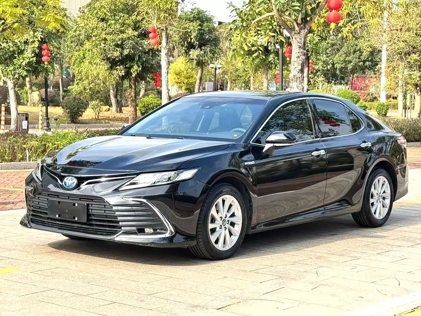 Toyota Camry 2021 Hybrid 2.5HS Fashion Edition