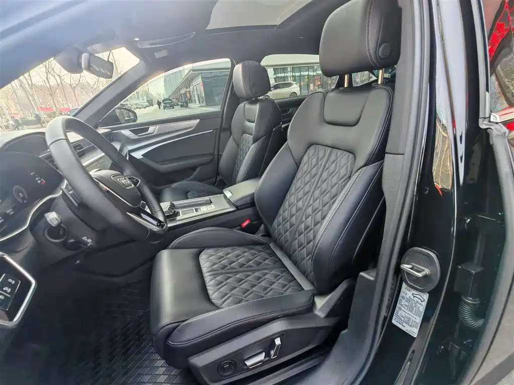 Audi A6L 2025 45 TFSI Premium Sport фото 14