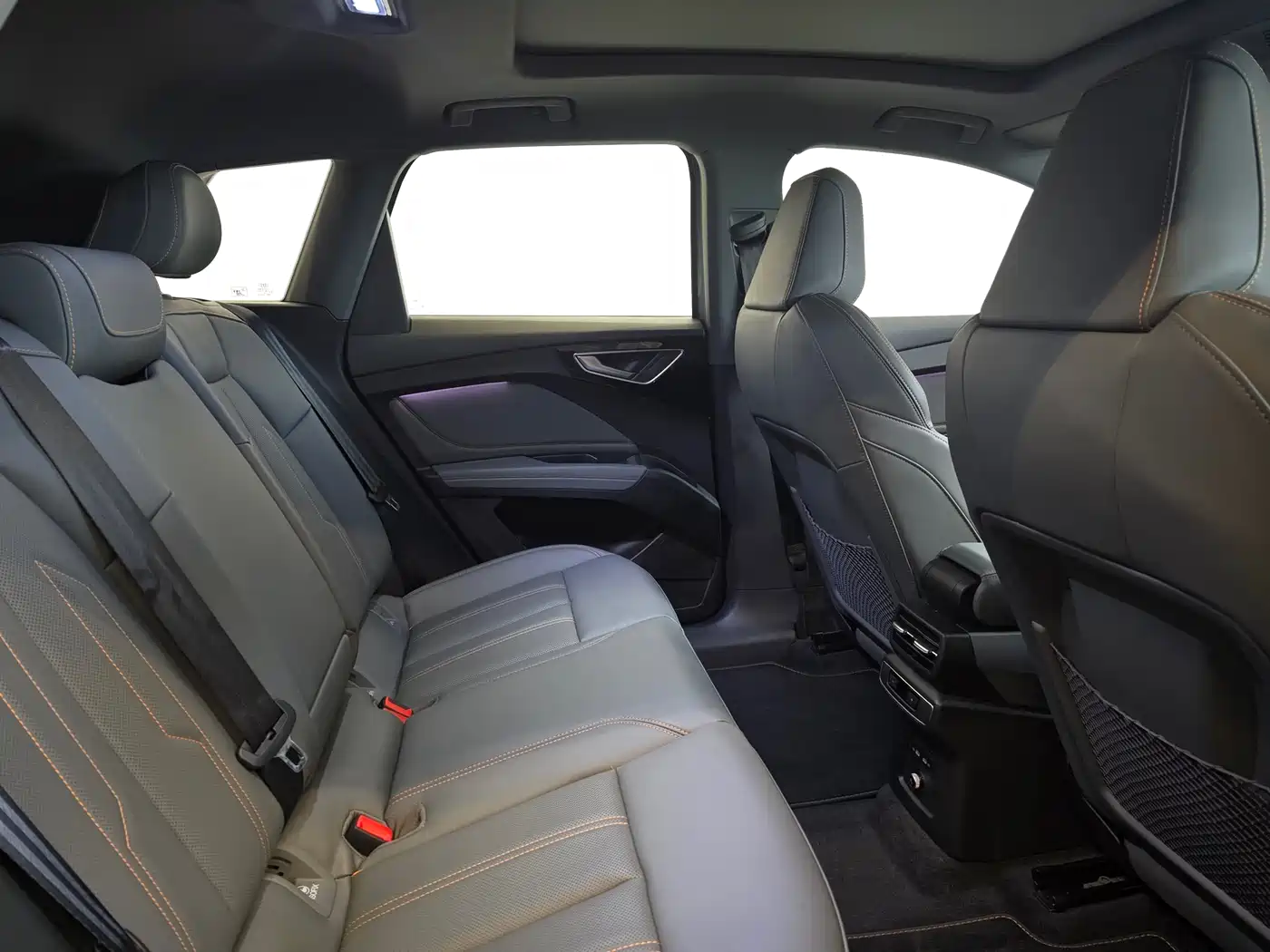 Audi Q4 e-tron 2024 40 e-tron Creation Edition фото 7