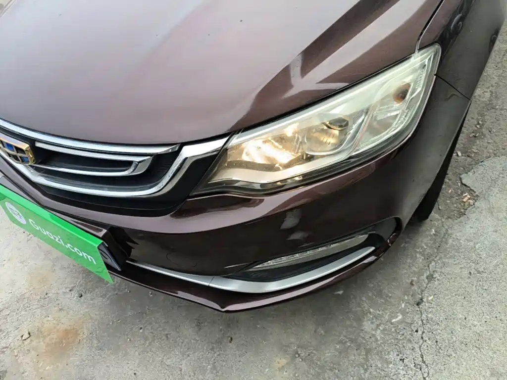 Фото 24 - Geely Vision