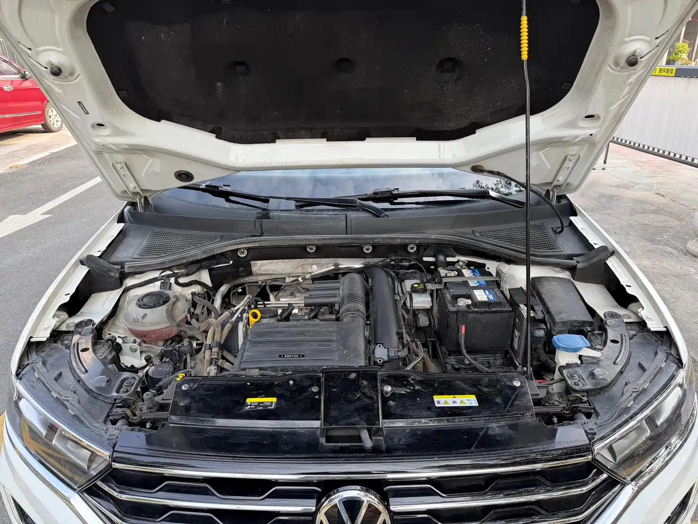 Volkswagen T-ROC 2022 280TSI DSG 2WD Elite PLUS фото 9