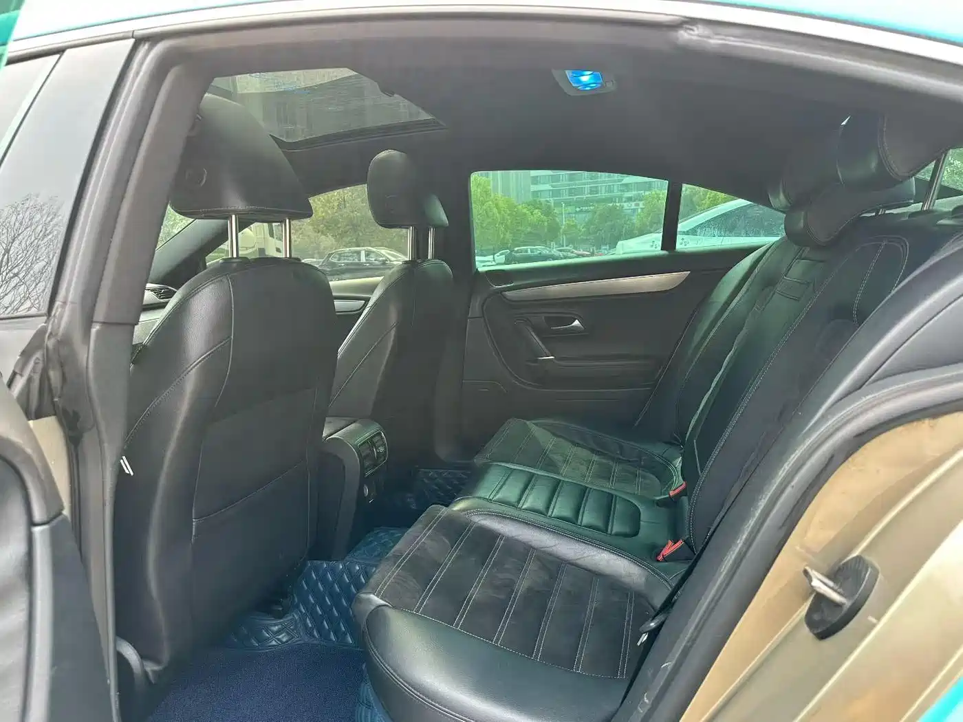 Volkswagen FAW-Volkswagen CC 2015 1.8TSI Luxury фото 5