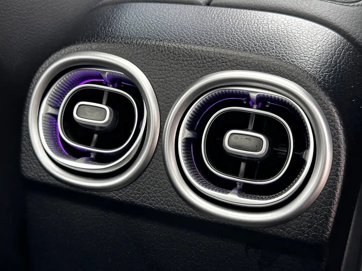 Mercedes-Benz C-Class 2025 Facelift C 260 L Night Sport Edition фото 19