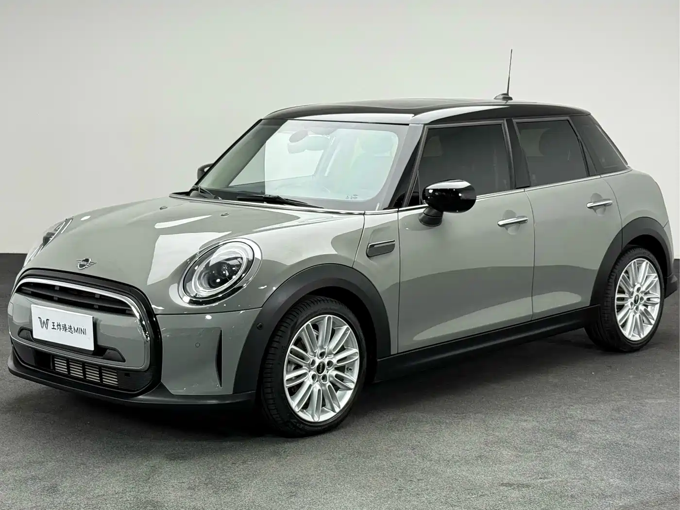 MINI 2022 1.5T COOPER Classic 5-door