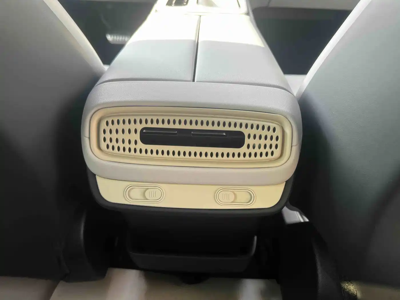 Xiaomi SU7 2024 2024 AWD Extended Range Advanced Smart Driving Max Edition