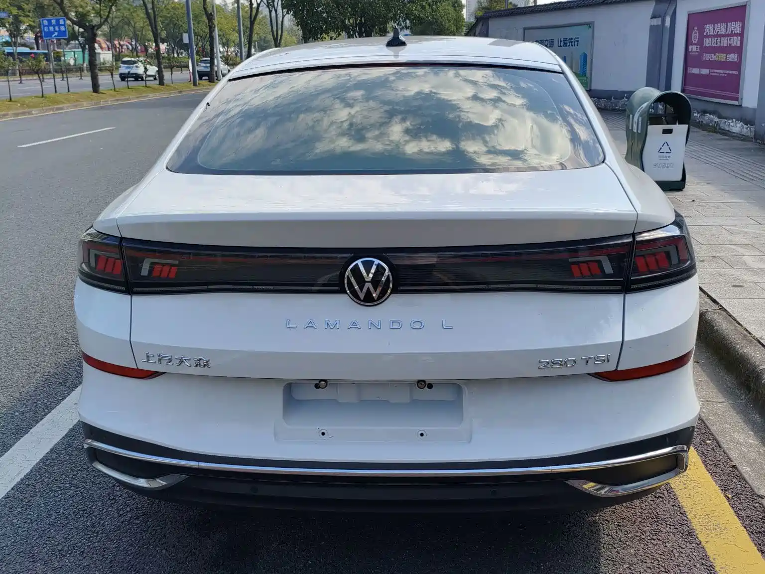 Фото 6 - Volkswagen Lamando