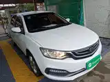 Фото 4 - Geely Vision