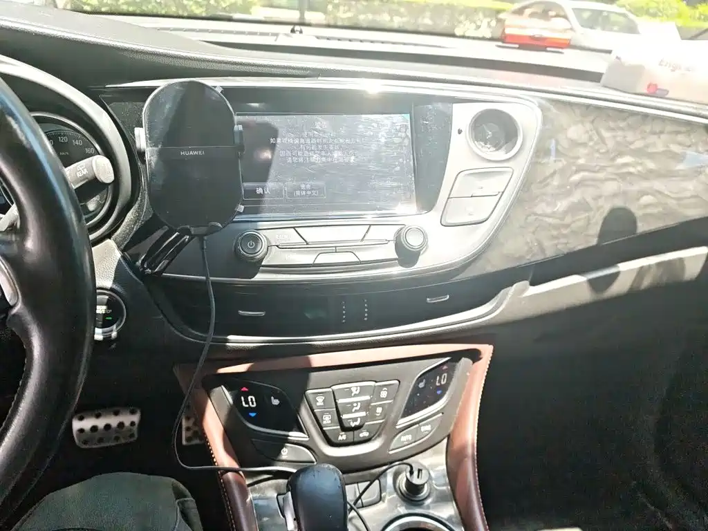Buick Envision Plus 2015 2014 28T 4WD Elite