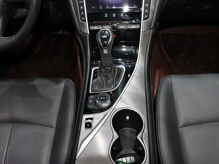 Infiniti Q50L 2021 2021 2.0T Leisure