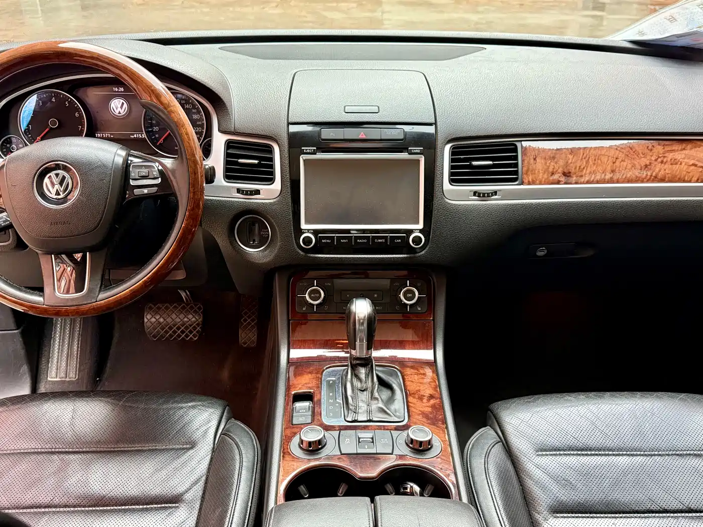صورة 9 - Volkswagen Touareg