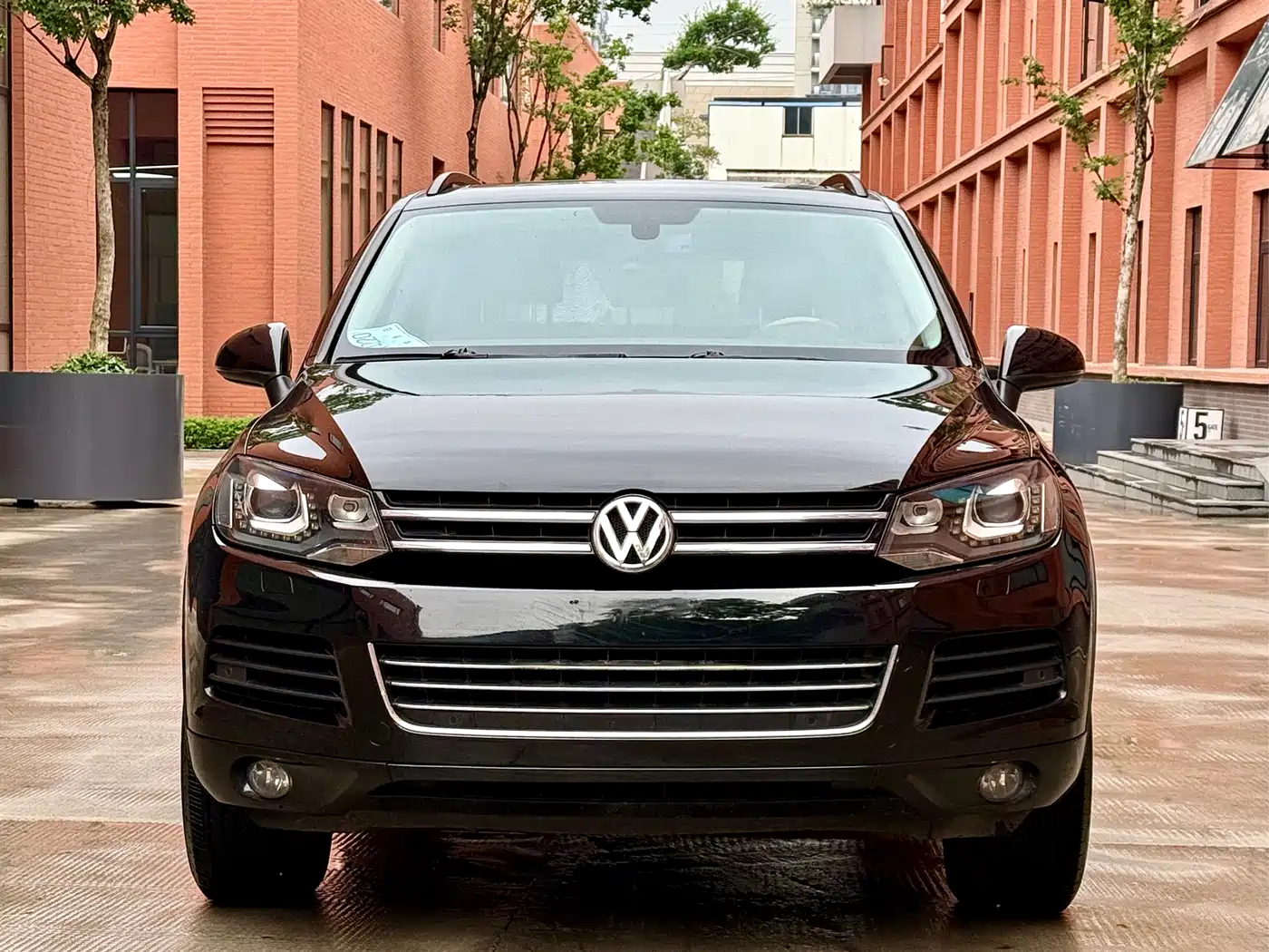 صورة 2 - Volkswagen Touareg