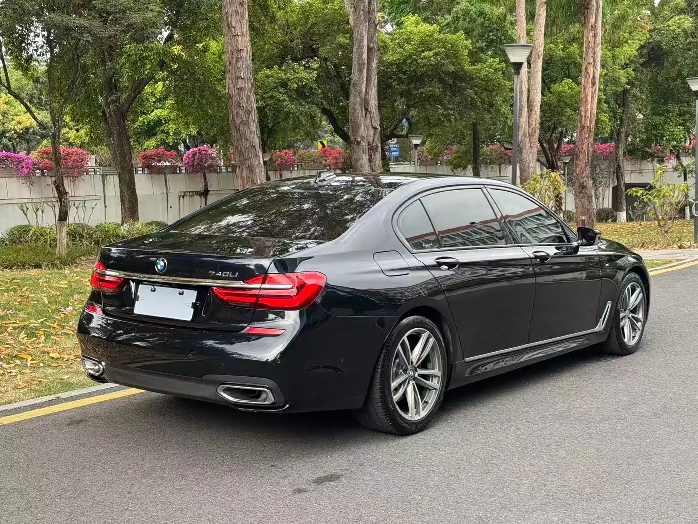 BMW 7 Series 2018 730Li Premium Type M Sport Package фото 15