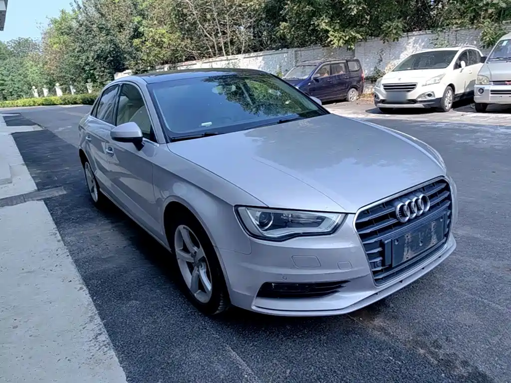 Photo 4 - Audi A3