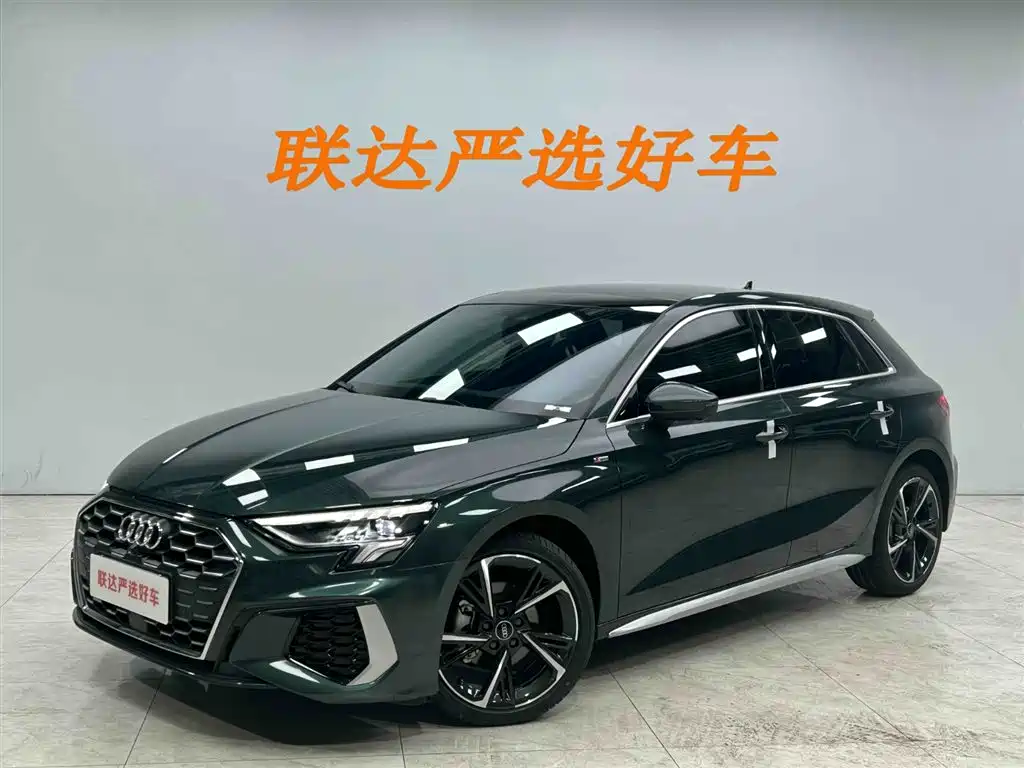Audi A3 2023 Facelift Sportback 35 TFSI Fashion Sport