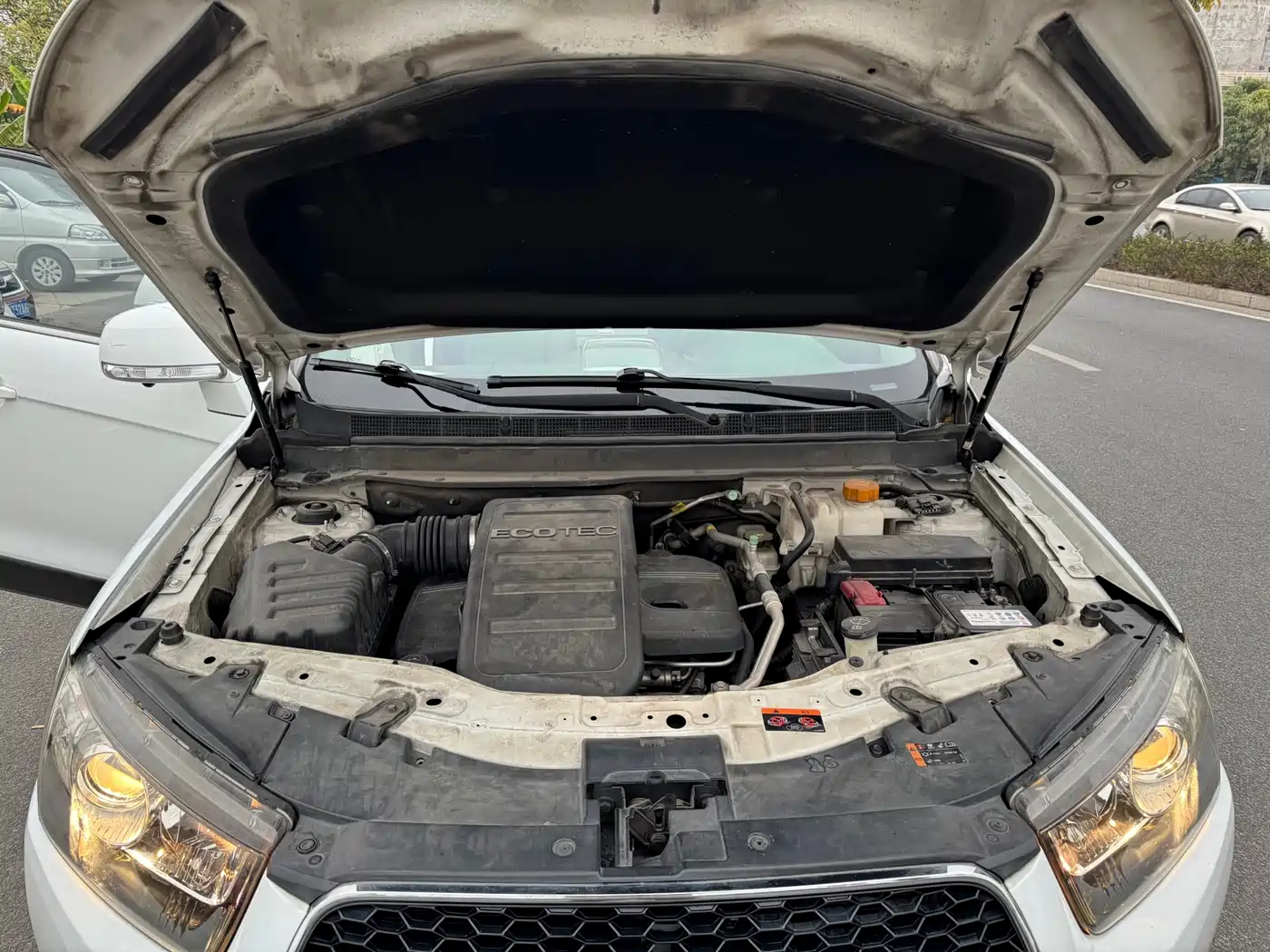 Chevrolet Captiva 2012 2.4L 4WD Flagship Edition 7-Seater фото 23