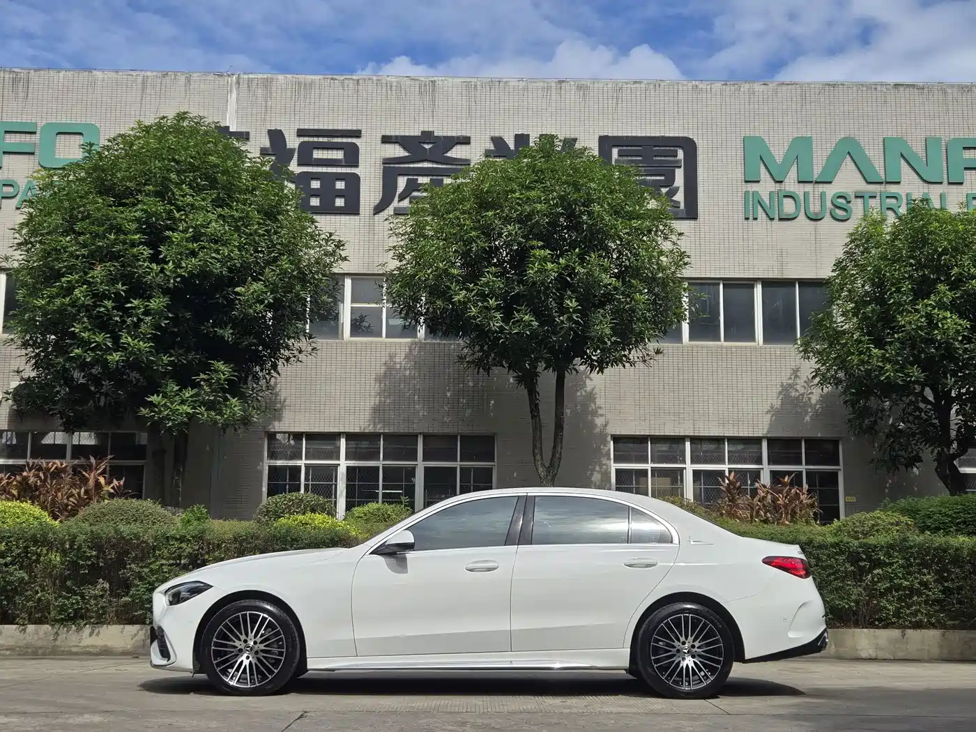 Mercedes-Benz C-Class 2022 C 260 L фото 4