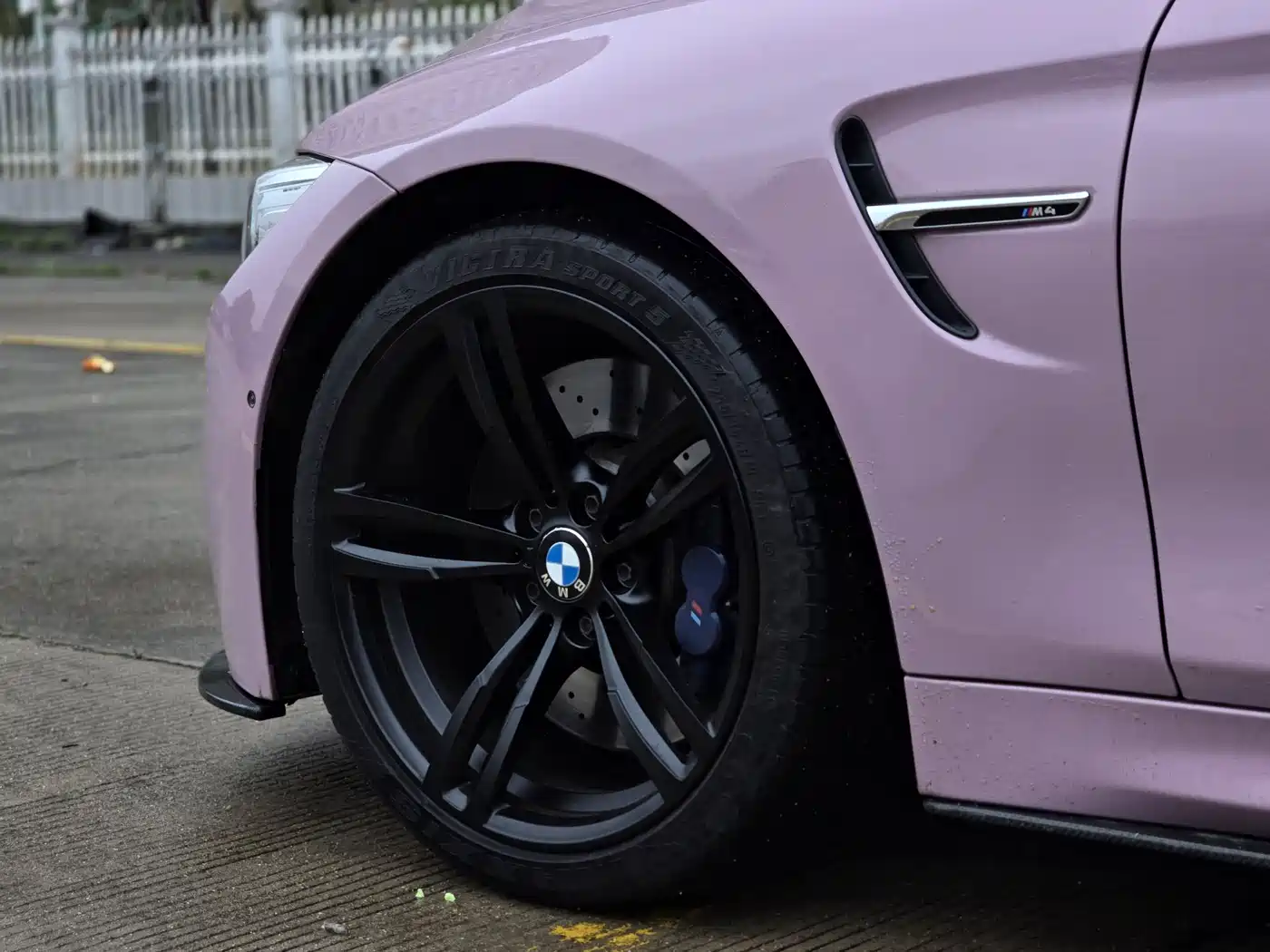 BMW M4 2014 M4 Convertible Coupe фото 5