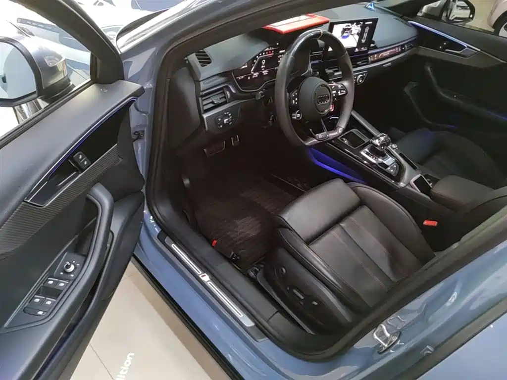 Audi A4L 2022 40 TFSI quattro RS Kit Burning Speed фото 16