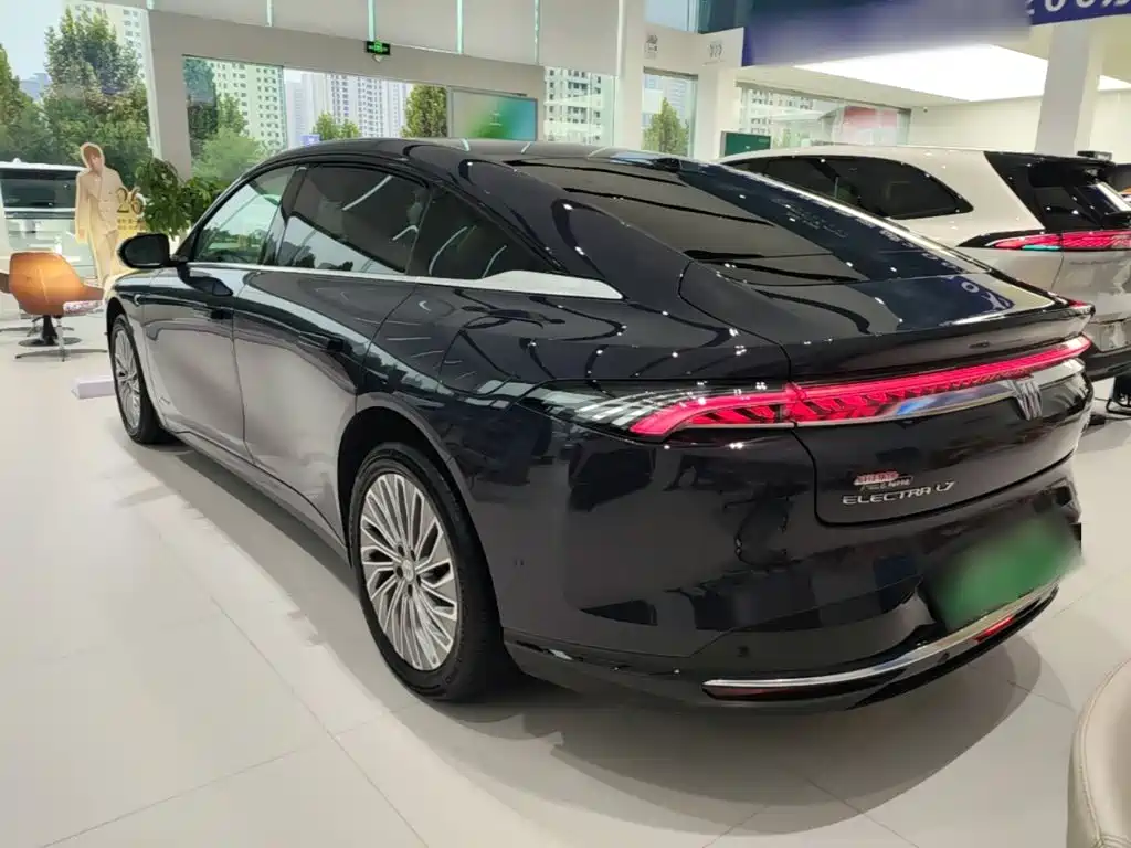2025 Buick Zenith Sedan