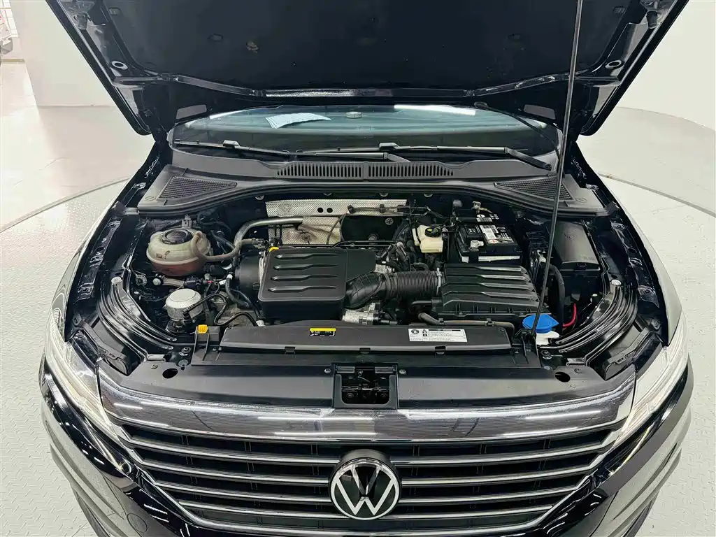 Volkswagen Lavida 2021 1.5L Auto Comfort Edition фото 26
