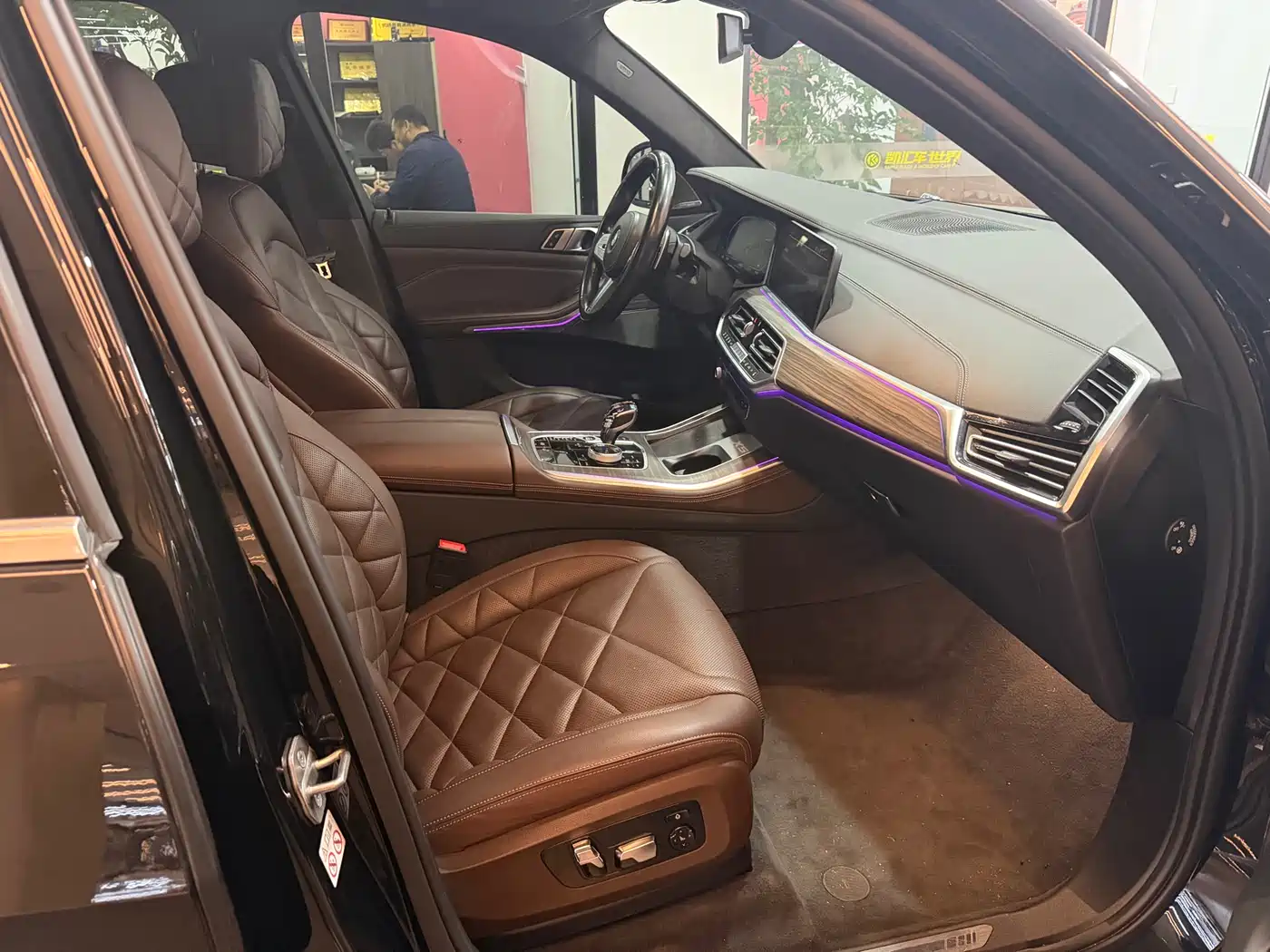 BMW X5 2022 xDrive 40Li Premium M Sport Package фото 12