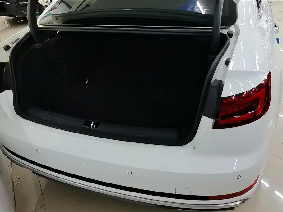 Audi A4L 2019 40 TFSI Fashion (China VI) фото 4
