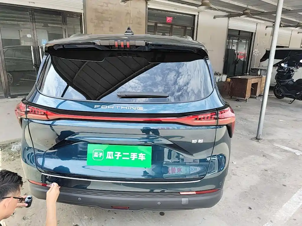 Dongfeng Fengxing Fengxing Yacht 2022 2022 1.5T DCT Chase the Wind Edition