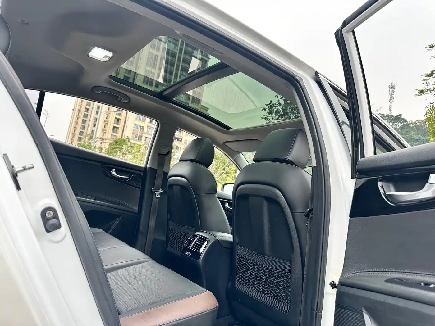 Kia Kaishen 2017 1.8L Automatic GLS фото 24