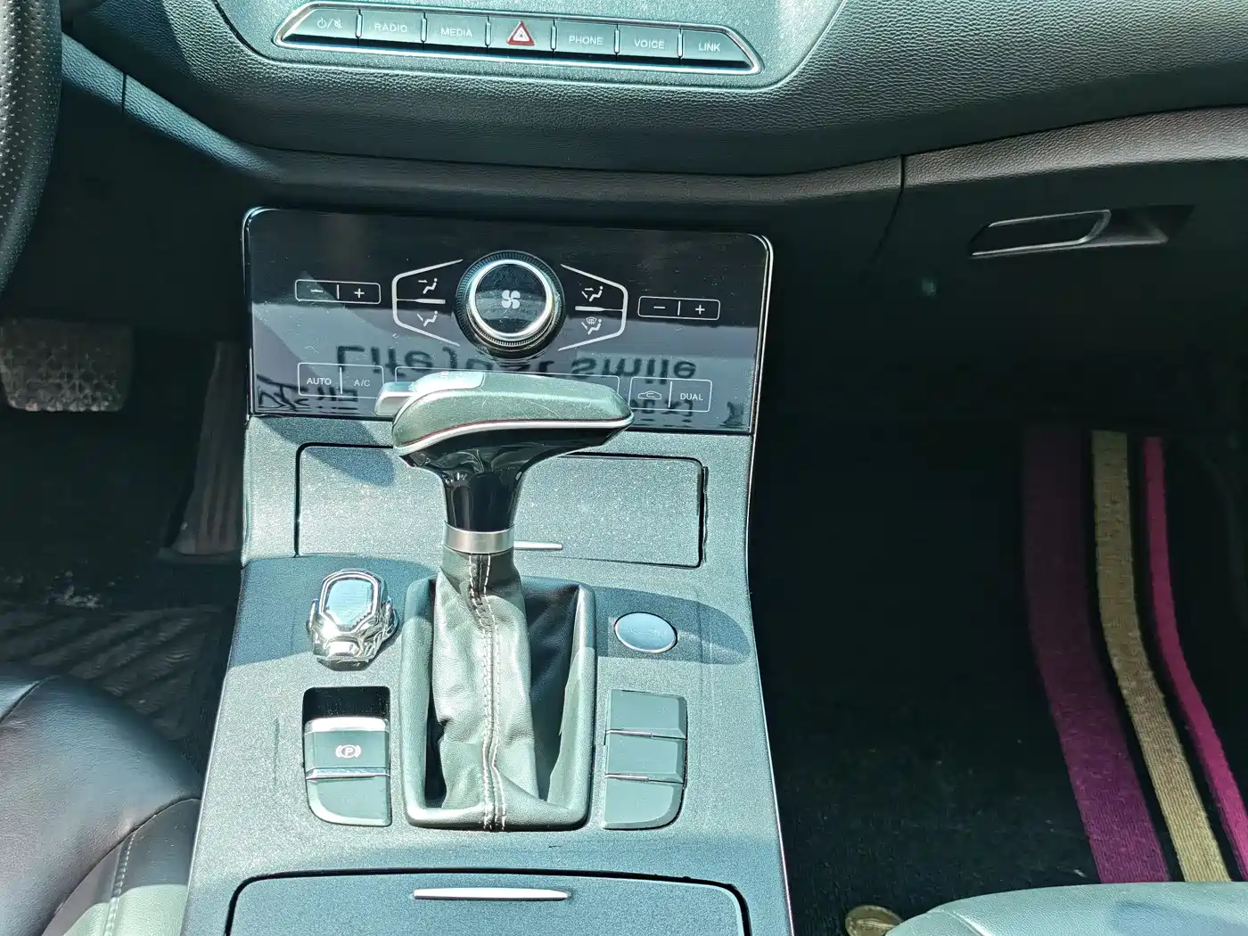 Hongqi H5 2019 30TD Style Edition фото 15