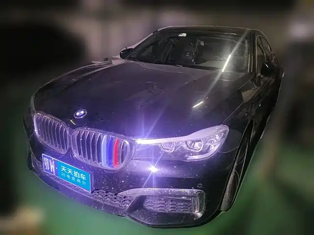 BMW 7 Series 2018 730Li Leading Type M Sport Package — фото 1
