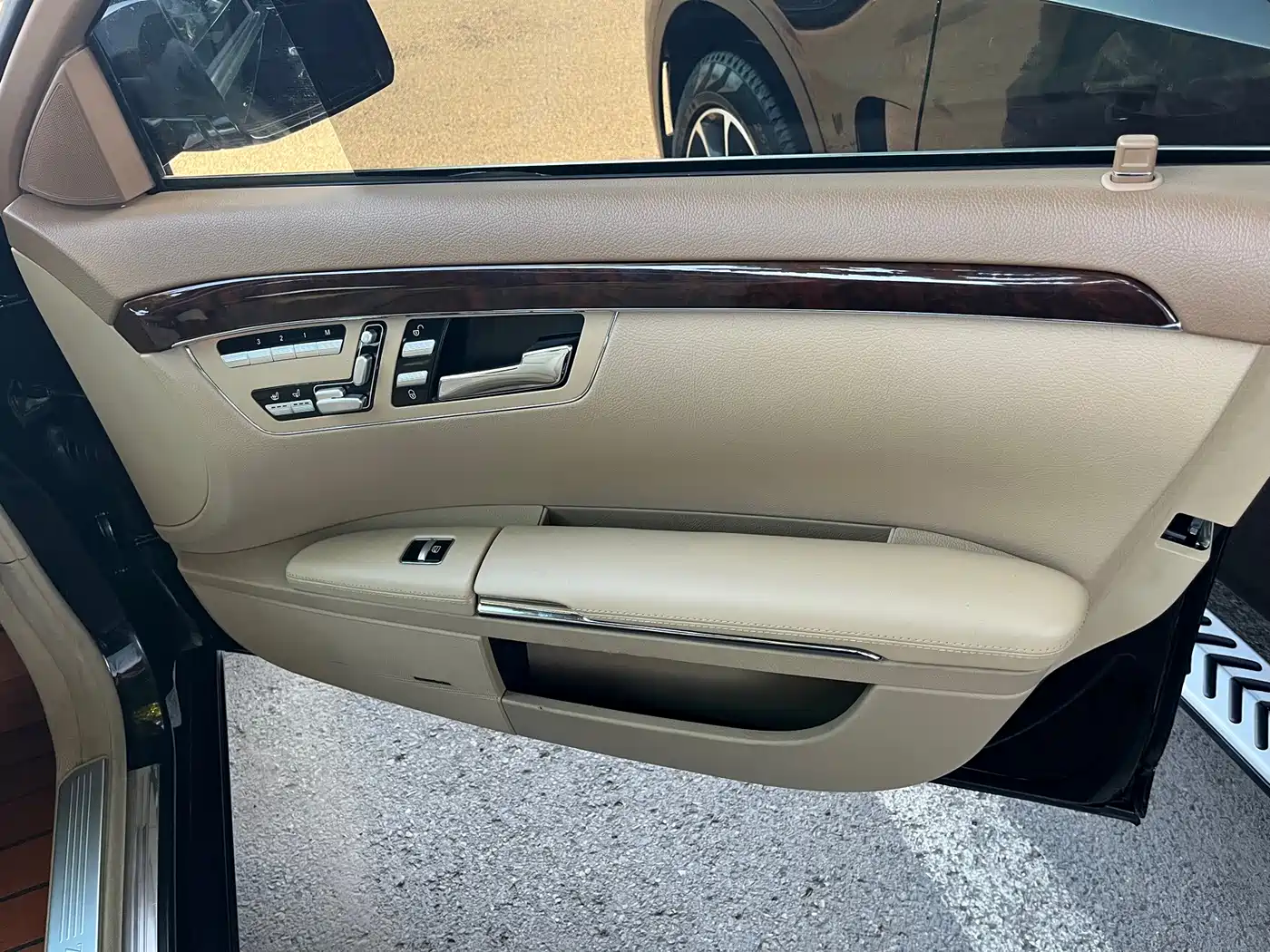 Mercedes-Benz S-Class 2010 2010 S 500 L 4MATIC