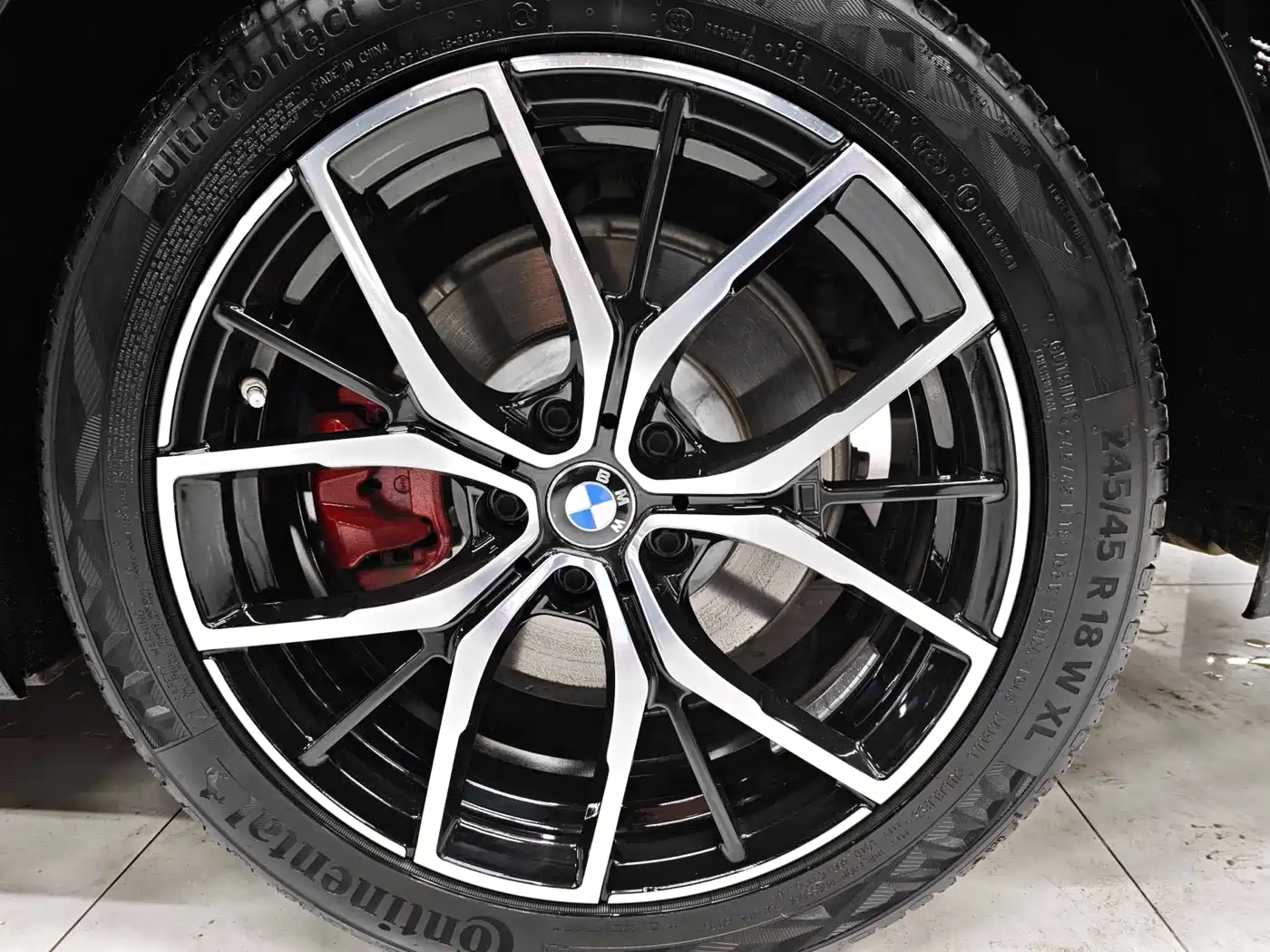 BMW 5 Series 2020 530Li xDrive Luxury Package фото 9