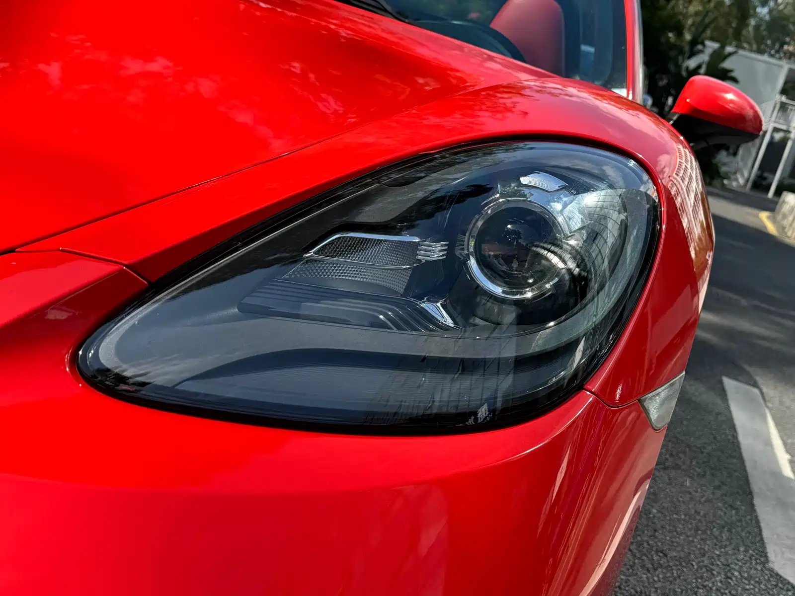 Photo 16 - Porsche 718