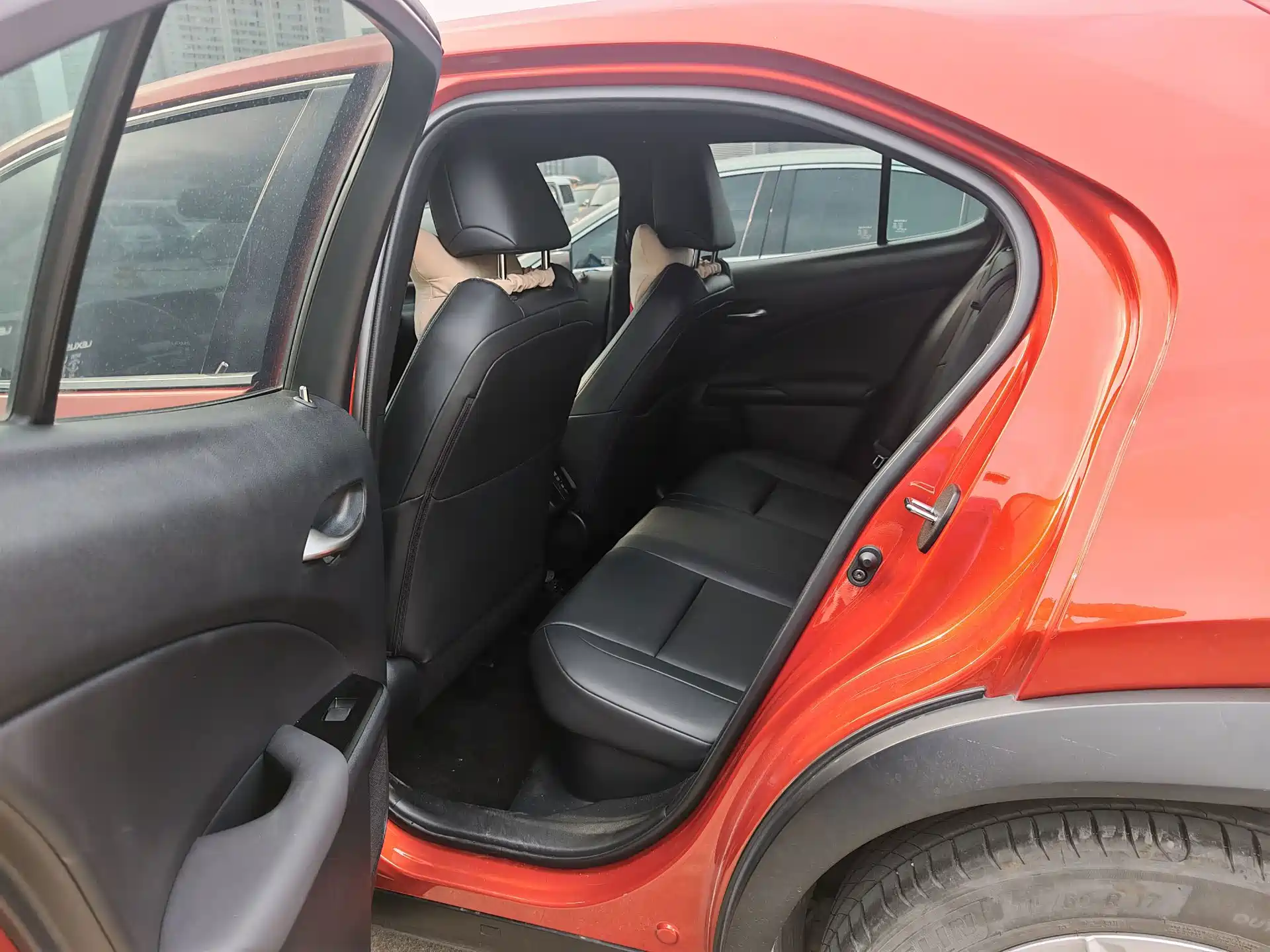 Photo 7 - Lexus UX