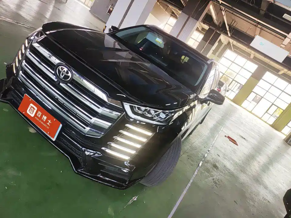 Toyota Highlander 2023 2022 380T 4WD Luxury 7-Seater