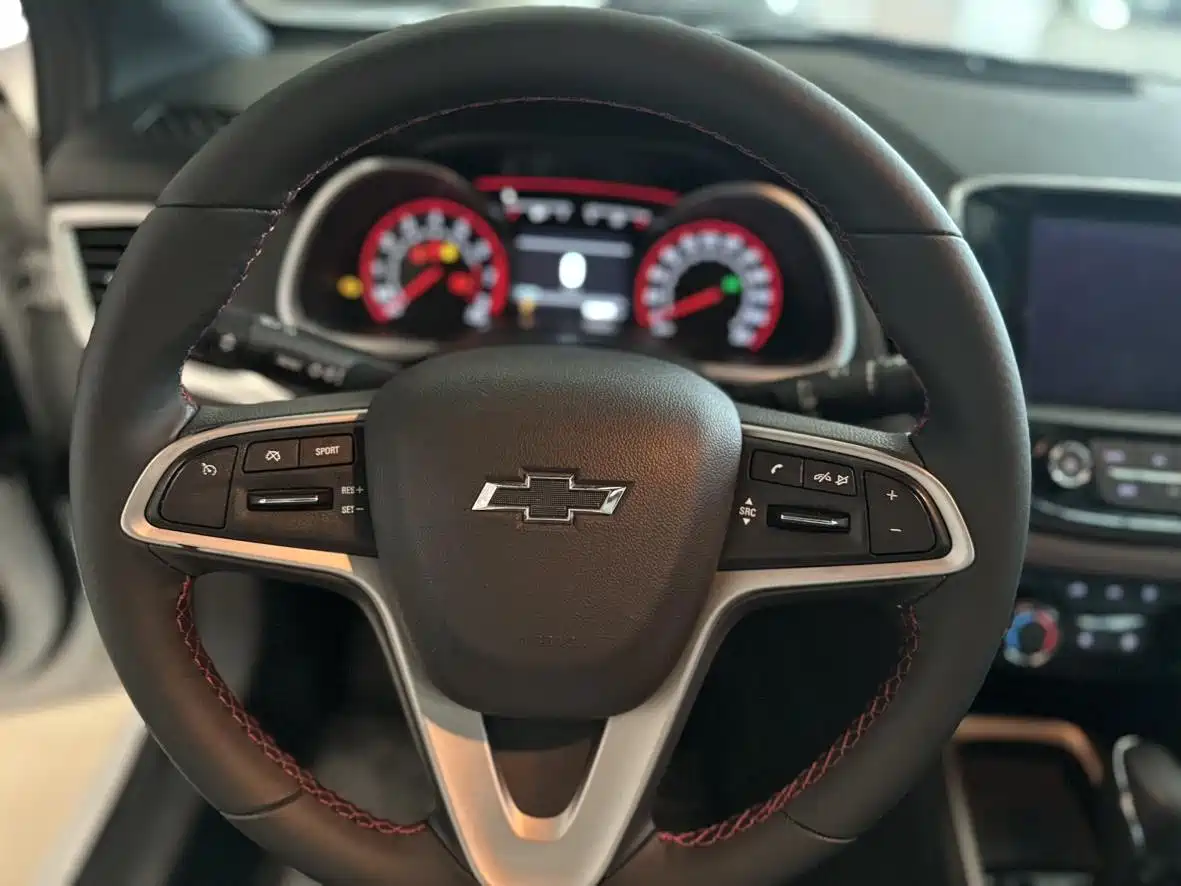 Chevrolet Monza 2022 Mild Hybrid RS 330T Automatic Comfort Edition фото 9
