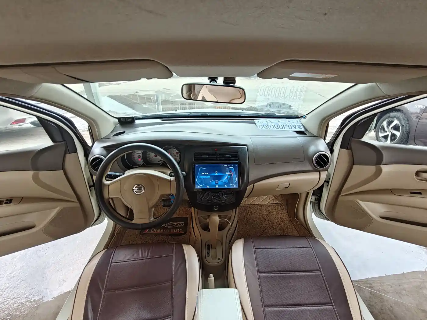 Nissan Livina 2011 2010 Model Joy Edition 1.6L Automatic Super Power Type