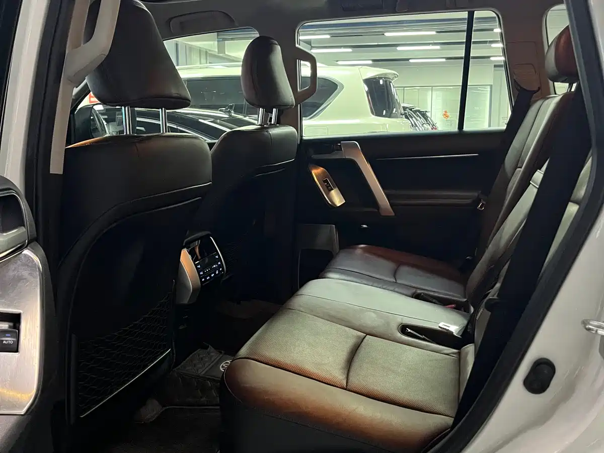 Toyota Prado 2019 3.5L Automatic TX-L Zunxiang Edition with Rear-mounted Spare Tire фото 15