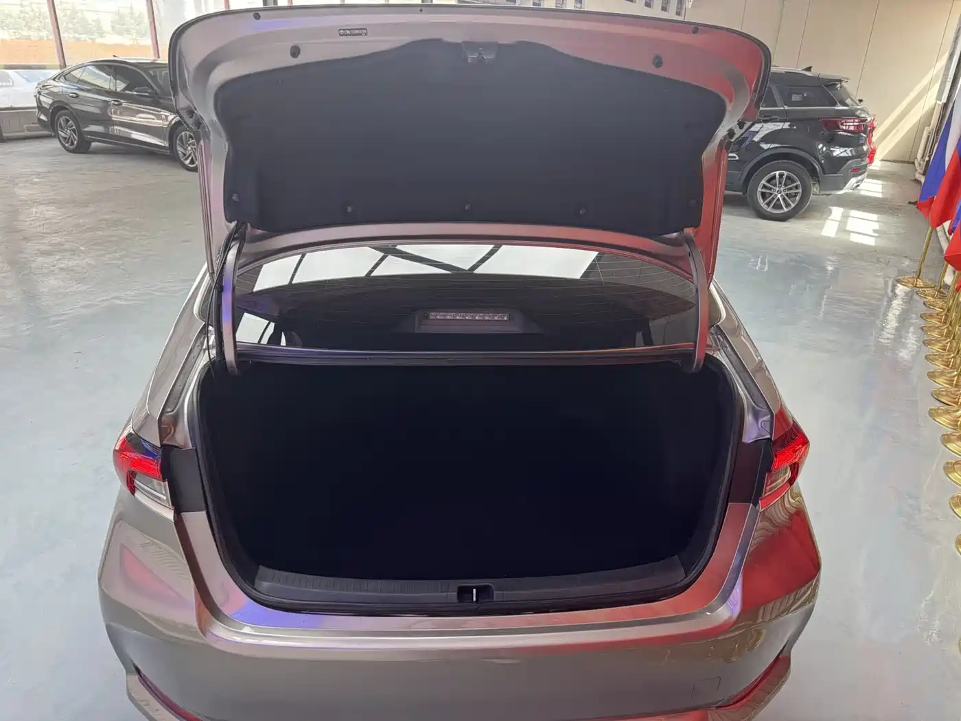 Toyota Corolla 2021 TNGA 1.5L CVT Pioneer Edition фото 13