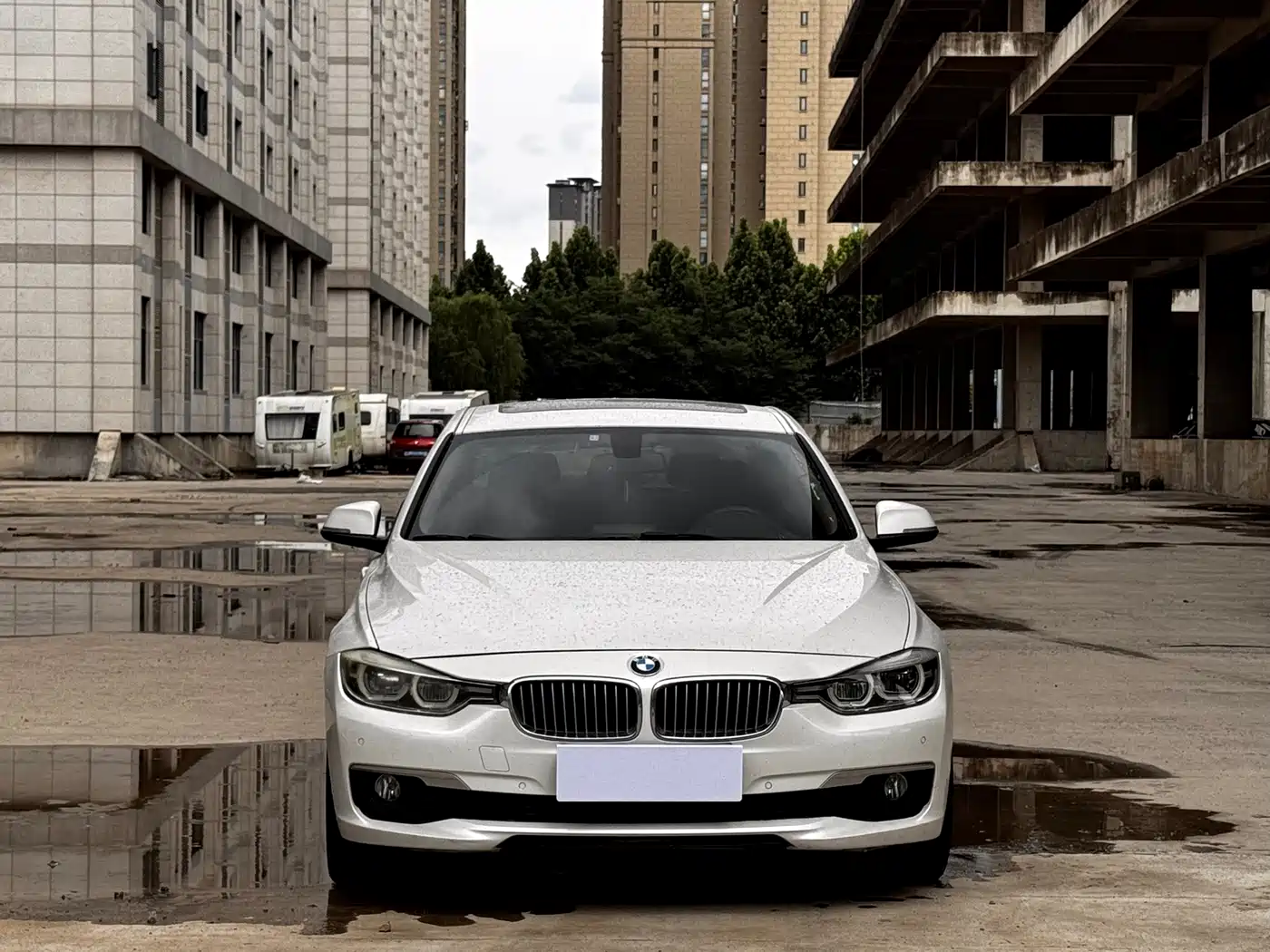 BMW 3 Series 2018 320Li Fashion Style фото 2