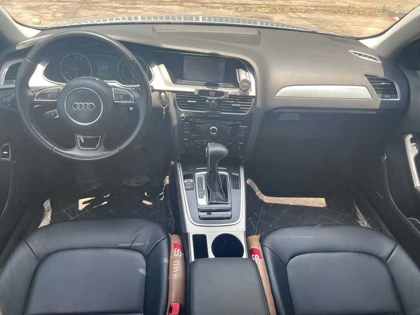 Audi A4L 2013 35 TFSI Automatic Standard фото 5