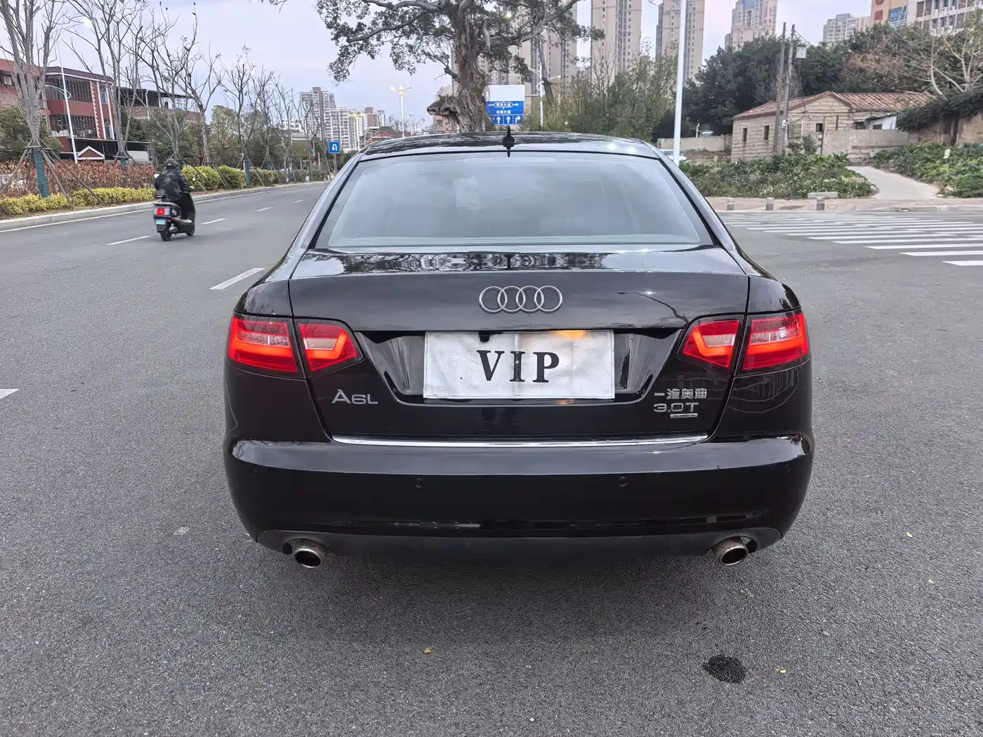 Audi A6L 2011 3.0 TFSI quattro Luxury фото 31
