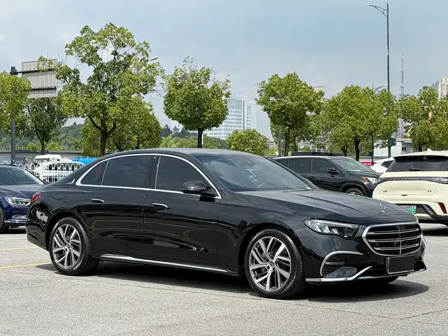 Mercedes-Benz E-Class 2024 Facelift E 300 L Fashion — фото 2