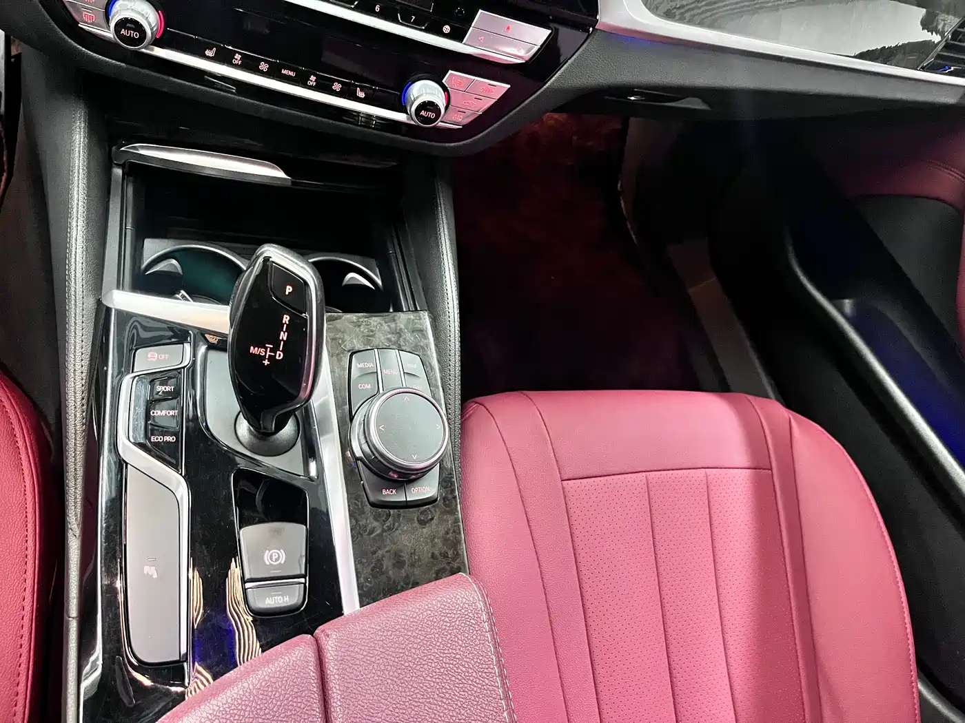 BMW 5 Series 2018 Facelift 530Li Leading M Sport Package фото 8