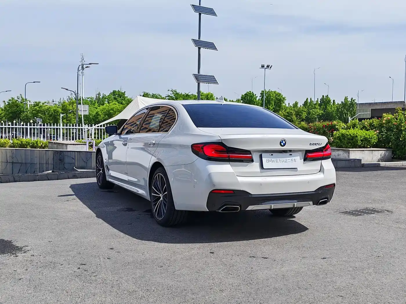 BMW 5 Series 2022 530Li Leading M Sport Package фото 5