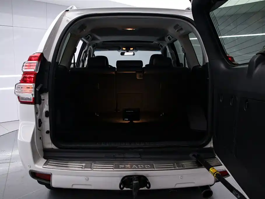Toyota Prado 2016 2.7L Auto Standard Edition фото 15