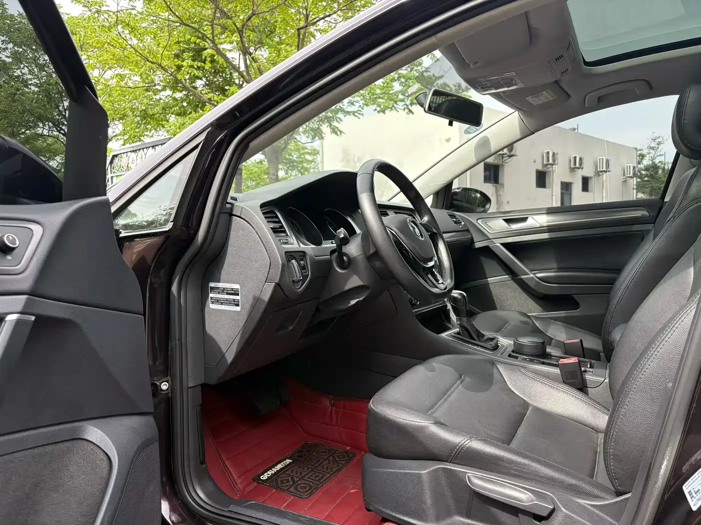 Volkswagen Golf 2015 1.4TSI Automatic Comfort фото 7