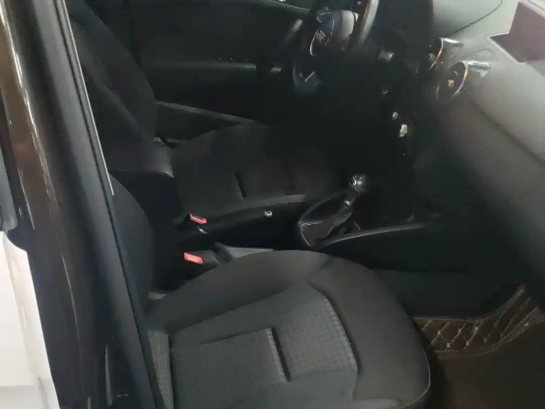 Audi A1 2014 2014 30 TFSI Sportback Fashion