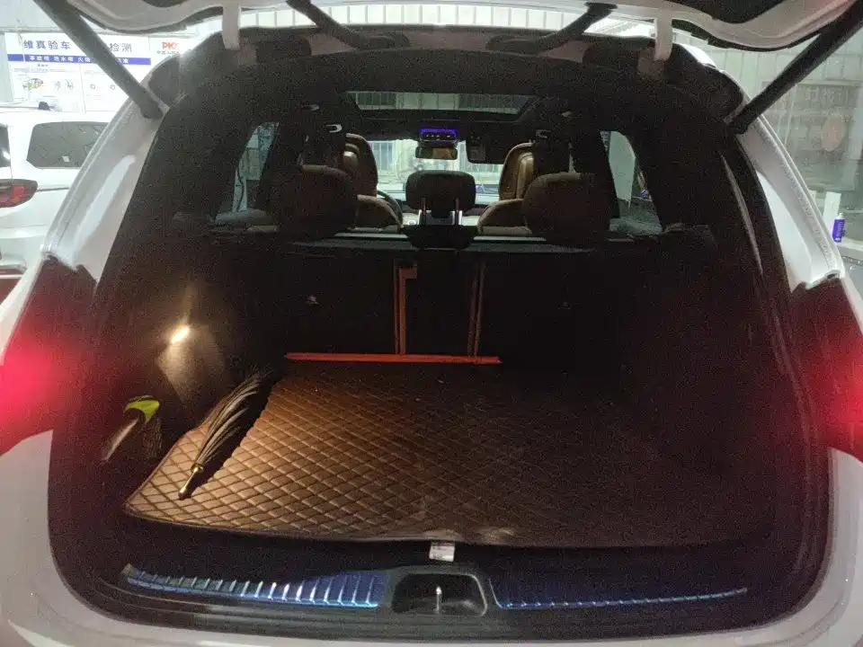 Mercedes-Benz GLC 2025 GLC 300 L 4MATIC Dynamic 7-seater фото 7